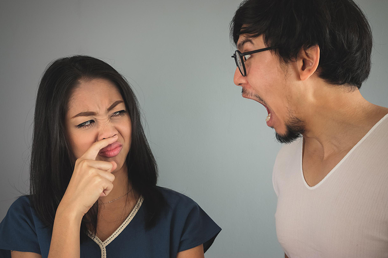 Dấu hiệu nhận biết hơi thở có mùi