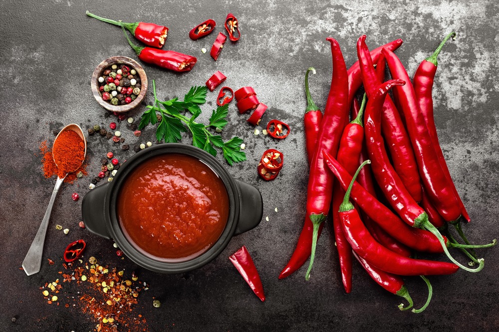 Tránh ăn quá nhiều hành, tỏi, thực phẩm cay nóng hoặc các loại đồ ăn có nhiều dầu mỡ