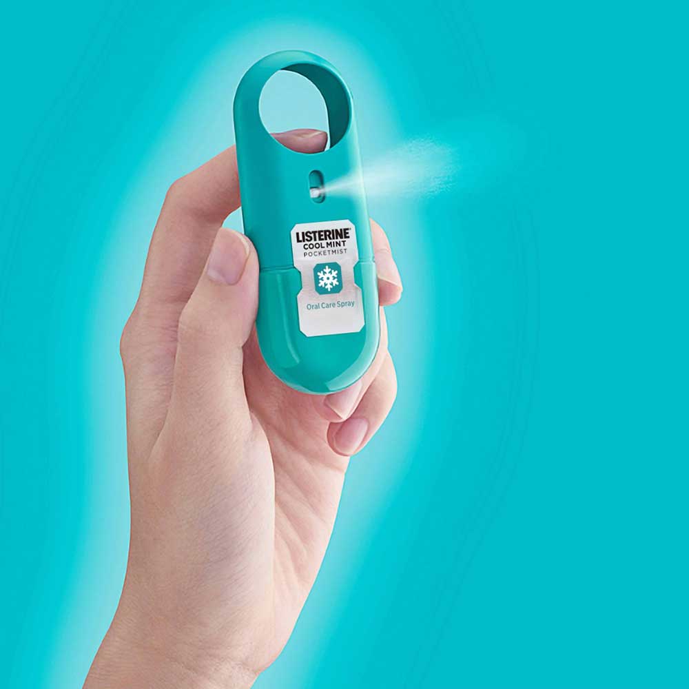 Xịt thơm miệng Listerine Cool Mint